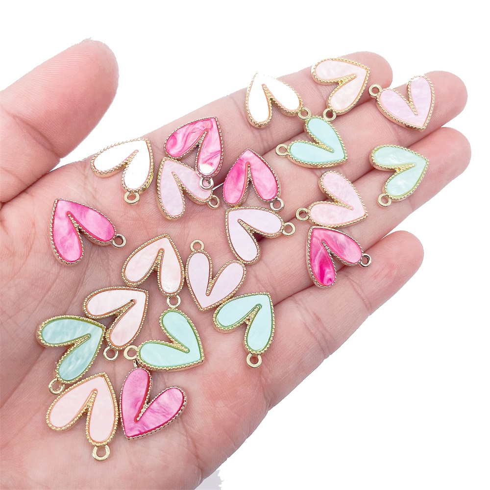 10 unids/set 18x15MM resina Multicolor lindo corazón encanto para la fabricación de joyería pareja colgante lotes al por mayor accesorios de pulsera DIY