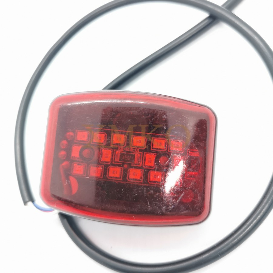 Tylna lampa LED 36V 48V uniwersalna do hulajnóg elektrycznych, światło stop, części zamienne do hulajnóg typu Little Ants.