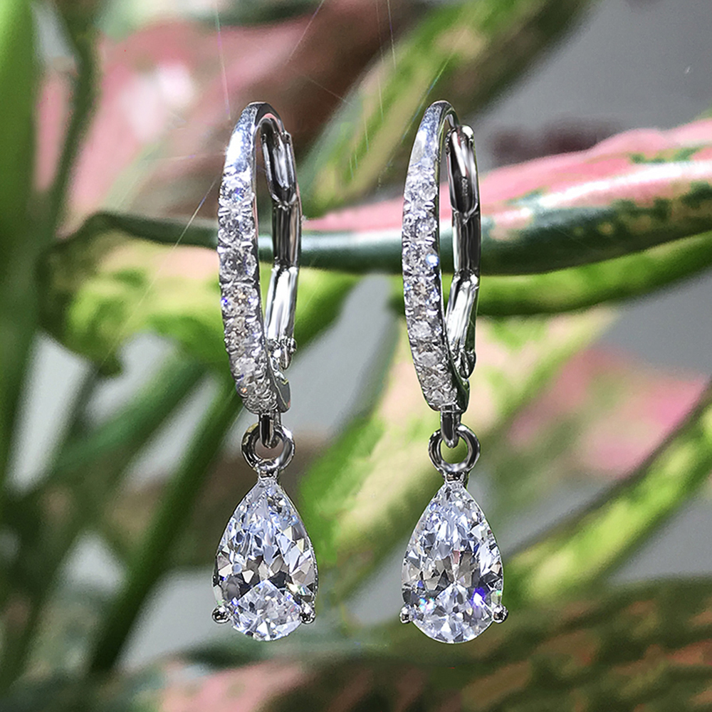 Huitan délicat poire CZ boucles d'oreilles femmes cristal haute qualité polyvalent beau cadeau amour mode bijoux quotidien fête boucles d'oreilles