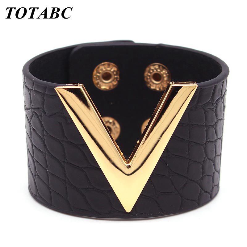 Pulsera de cuero con grietas europeas para mujer, joyería suave de estilo Punk ancha con palabra en V que combina con todo, venta al por mayor