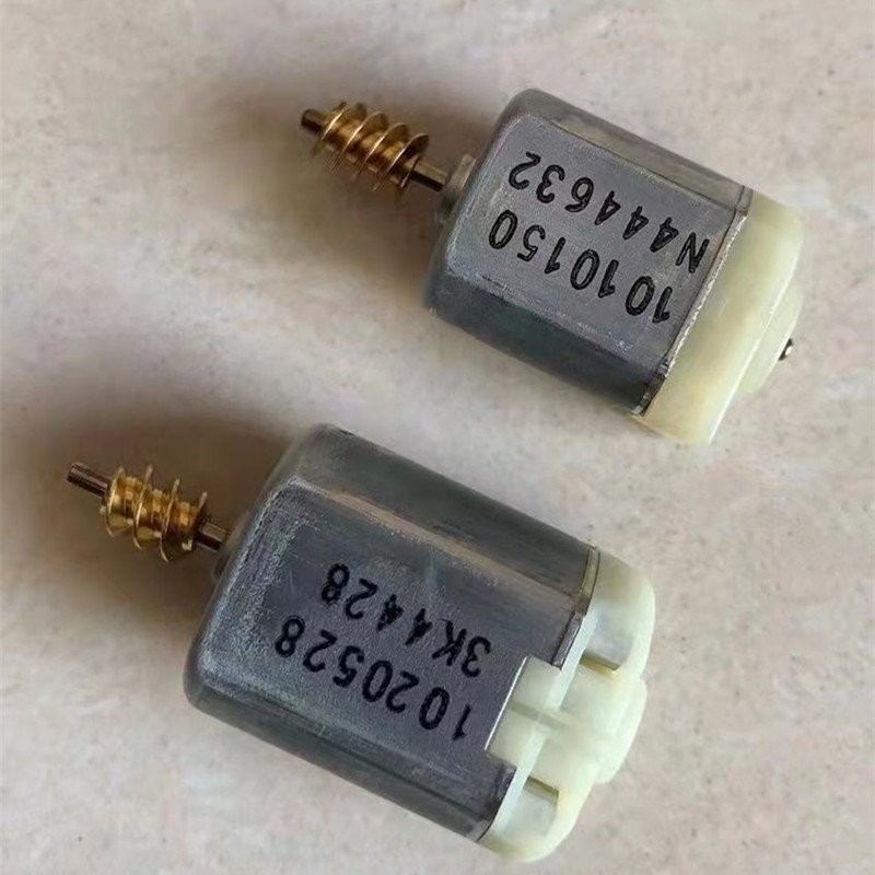 1PCS Para Chevrolet Buick ENCORE Regal LaCrosse DC280 FC280 Motor de Cierre Centralizado de Puerta 1020653 Accesorios para Coche Auto