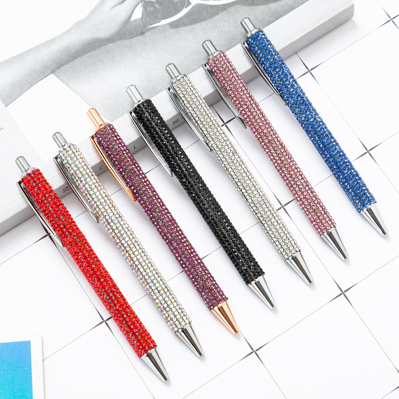 ปากกาลูกลื่น Rhinestone หรูหราน่ารักงานแต่งงาน Rose Gold โลหะเครื่องเขียน Office โรงเรียนซัพพลายปากกาคุณภาพสูง