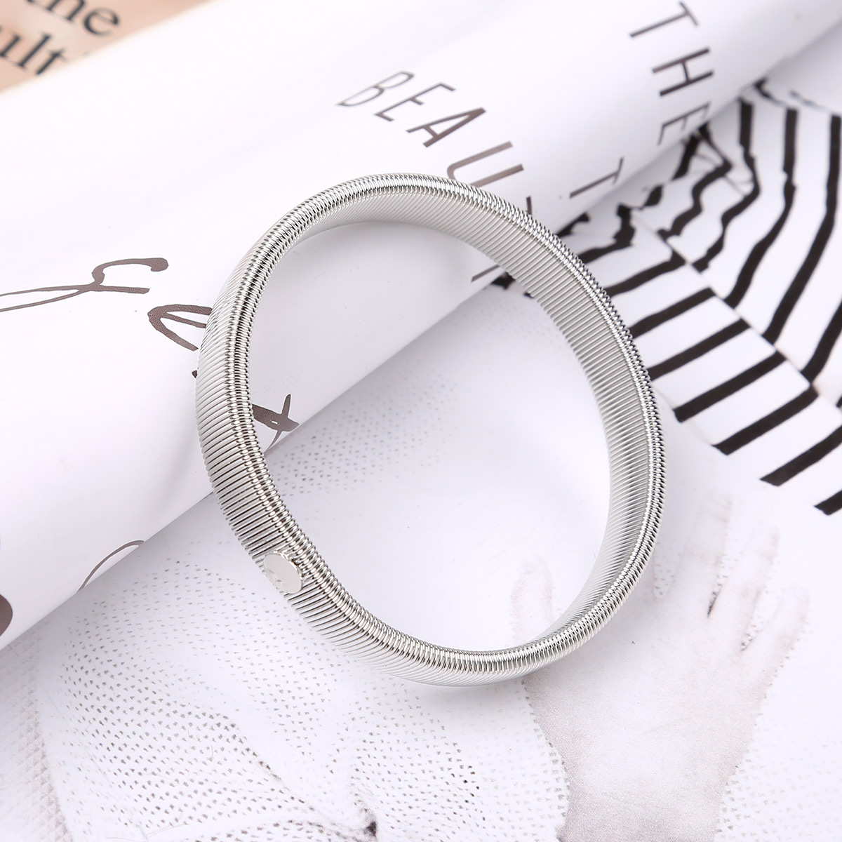 6 szt anty-Slip elastyczna koszula rękaw posiadaczy podwiązki bransoletki Stretch Armband Mens rękaw podwiązki akcesoria