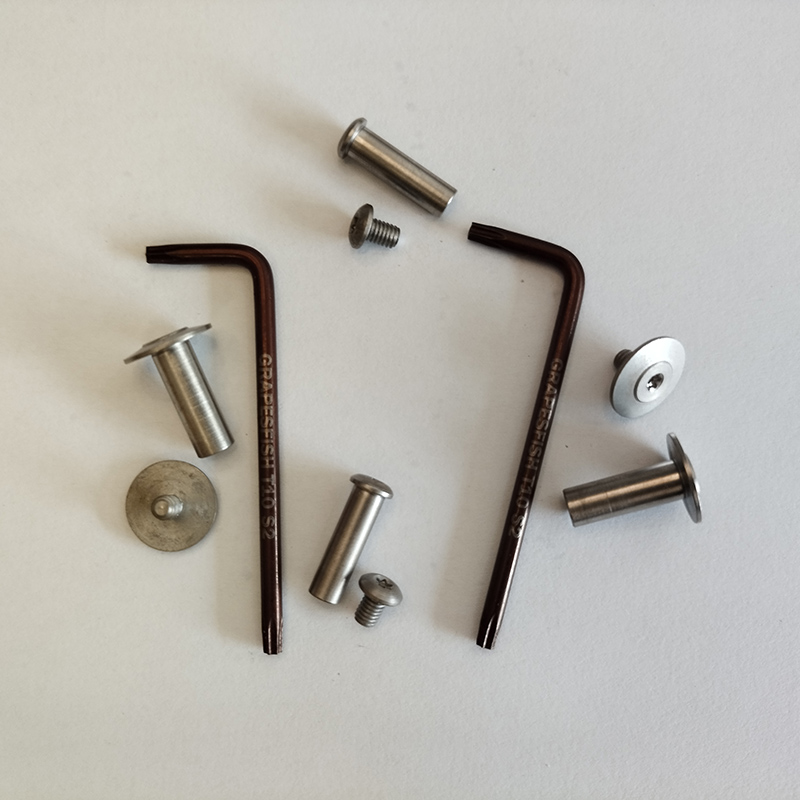 Custom Eixo Eixo Parafusos Mod Peças de Reposição para Leatherman, Surge Alicate Ferramentas com T10 Torx Wrench, 1 Conjunto Completo, CNC Usinado