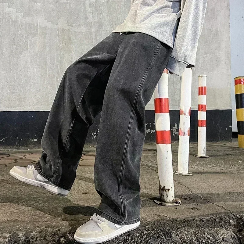 Męskie luźne jeansy streetwear 2024, styl koreański, modne, proste, szerokie nogawki, odzież markowa, czarne, jasnoniebieskie.