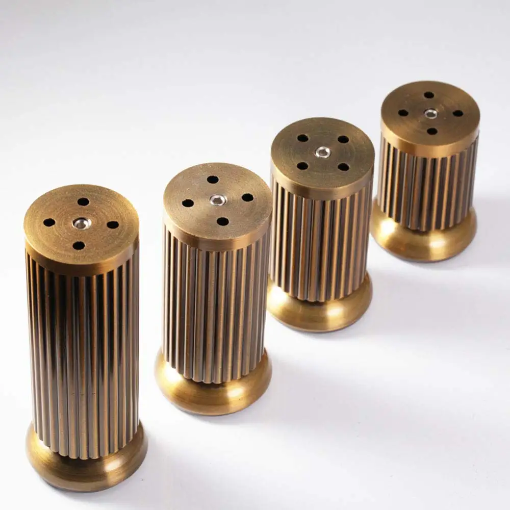 Pés de suporte de metal ajustáveis das pernas da mobília de 4 pces, mesa de cobre antigo listrado e pés do armário do sofá da cadeira antiderrapante ferrugem 8-15cm
