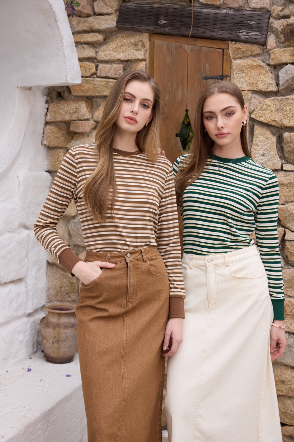 Top elasticizzati a righe AS SS26, comodi e adatti a ragazze adolescenti e abbigliamento femminile.