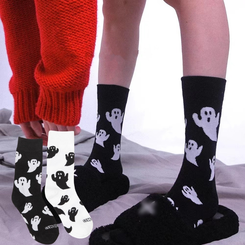 1 Paar Halloween-Geister Lustige Damen-Baumwollsocken Schwarze Strümpfe Mittellange Socken Halloween Winter Warme Socken Trendsocken Unisex Geschenke