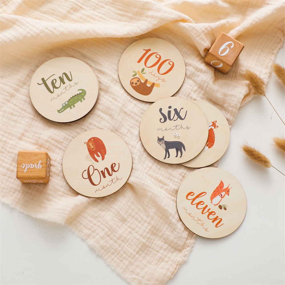 Tarjetas conmemorativas mensuales con número de hito para bebé, papel de madera para recién nacido, accesorios de fotografía de edad grabada, regalos de nacimiento