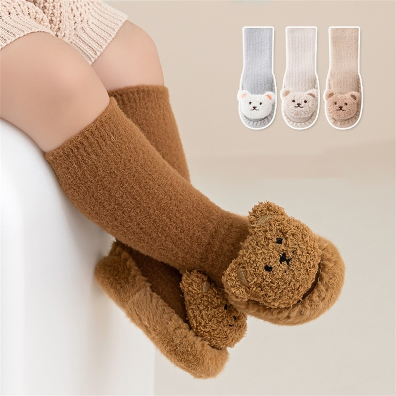 Meias de bebê para meninas meninos sapatos de veludo inverno engrossar quente dos desenhos animados urso recém-nascido piso meia antiderrapante macio da criança primeiro walker