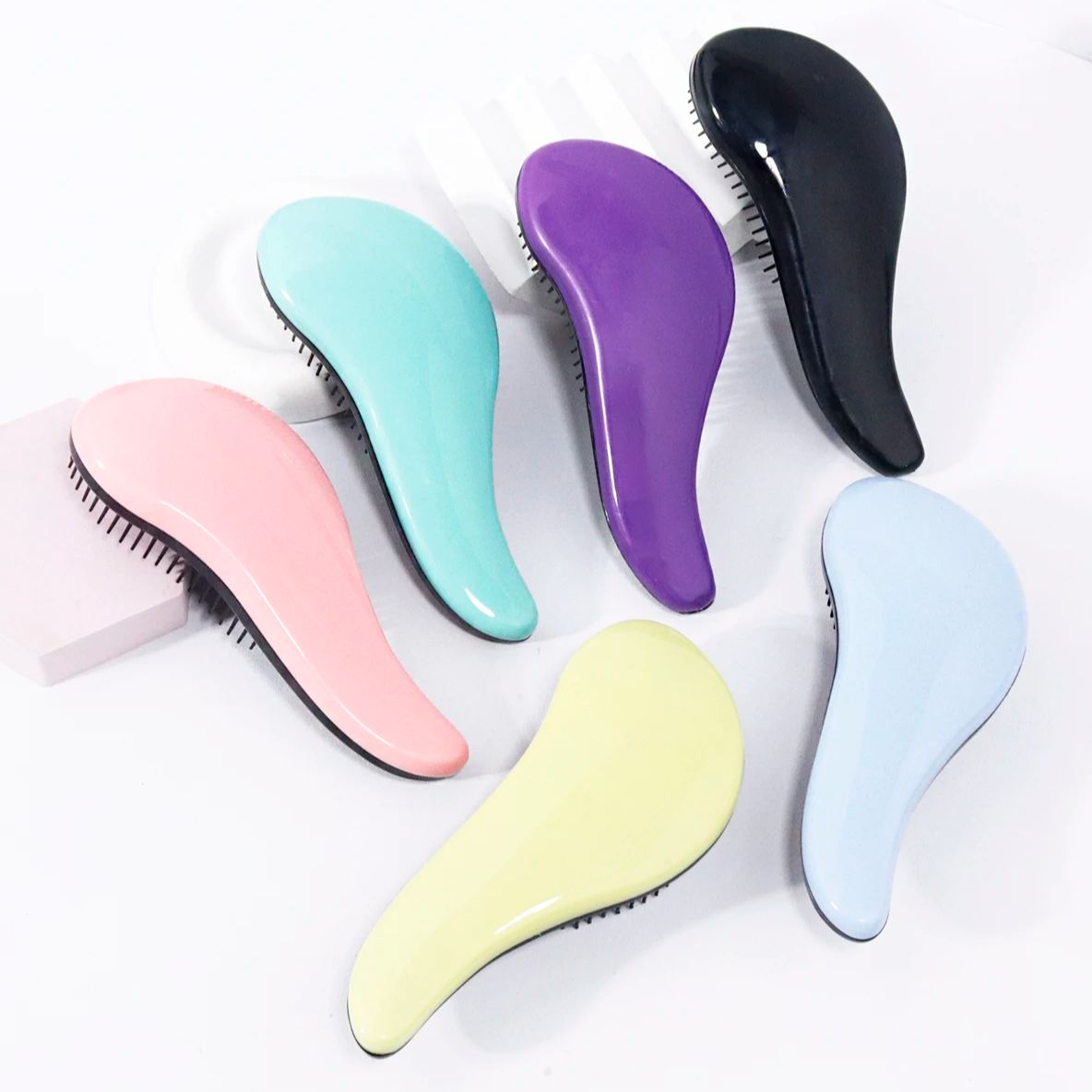 Cepillo de masaje antiestático de color sólido, cepillo de pelo de nailon suave, adecuado tanto para uso seco como húmedo Especial para pelucas de cabello real