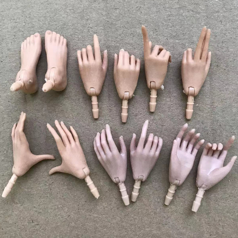 Uniwersalne 1/6 Ręce lalki DIY Dekoracje dla lalek Moda Gest Lalka Ręce Stopy Akcesoria Biały Beżowy Kolor Części lalki Dziewczyna Prezenty Zabawka