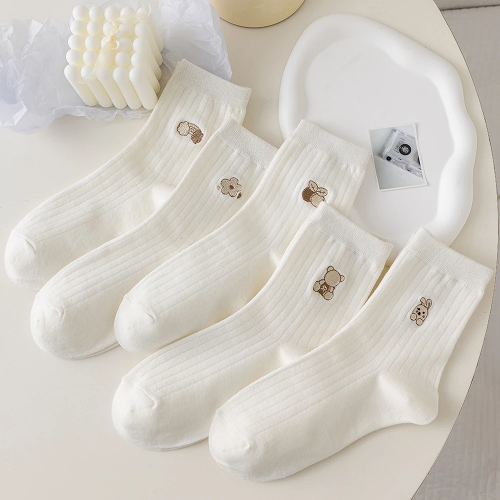 5 paires de chaussettes à col rond pour femmes, haute qualité, automne hiver, dessin animé mignon, chaussettes respirantes à la mode, Tube moyen doux pour femmes