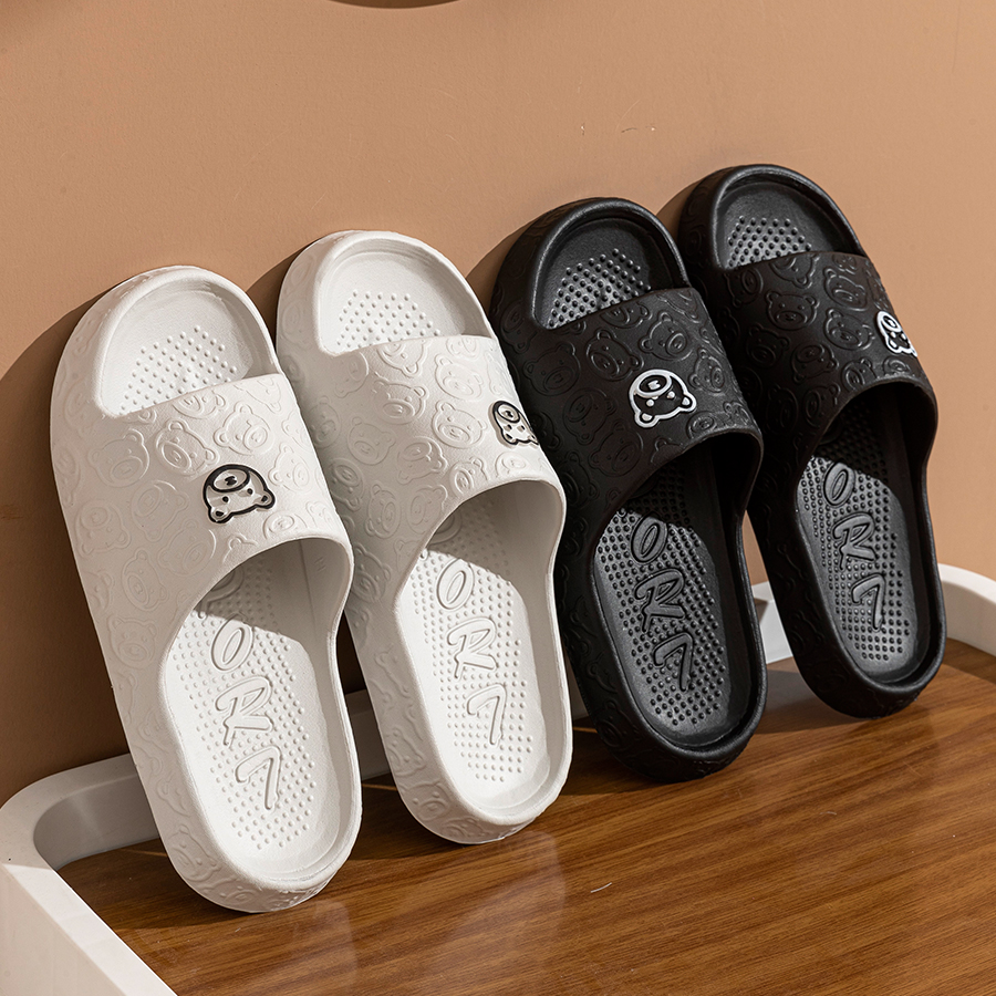 Zapatillas de moda de verano para hombre, sandalias con estampado de osito, baño interior, antideslizantes, suaves, zapatos informales para dormitorio para mujer, pareja