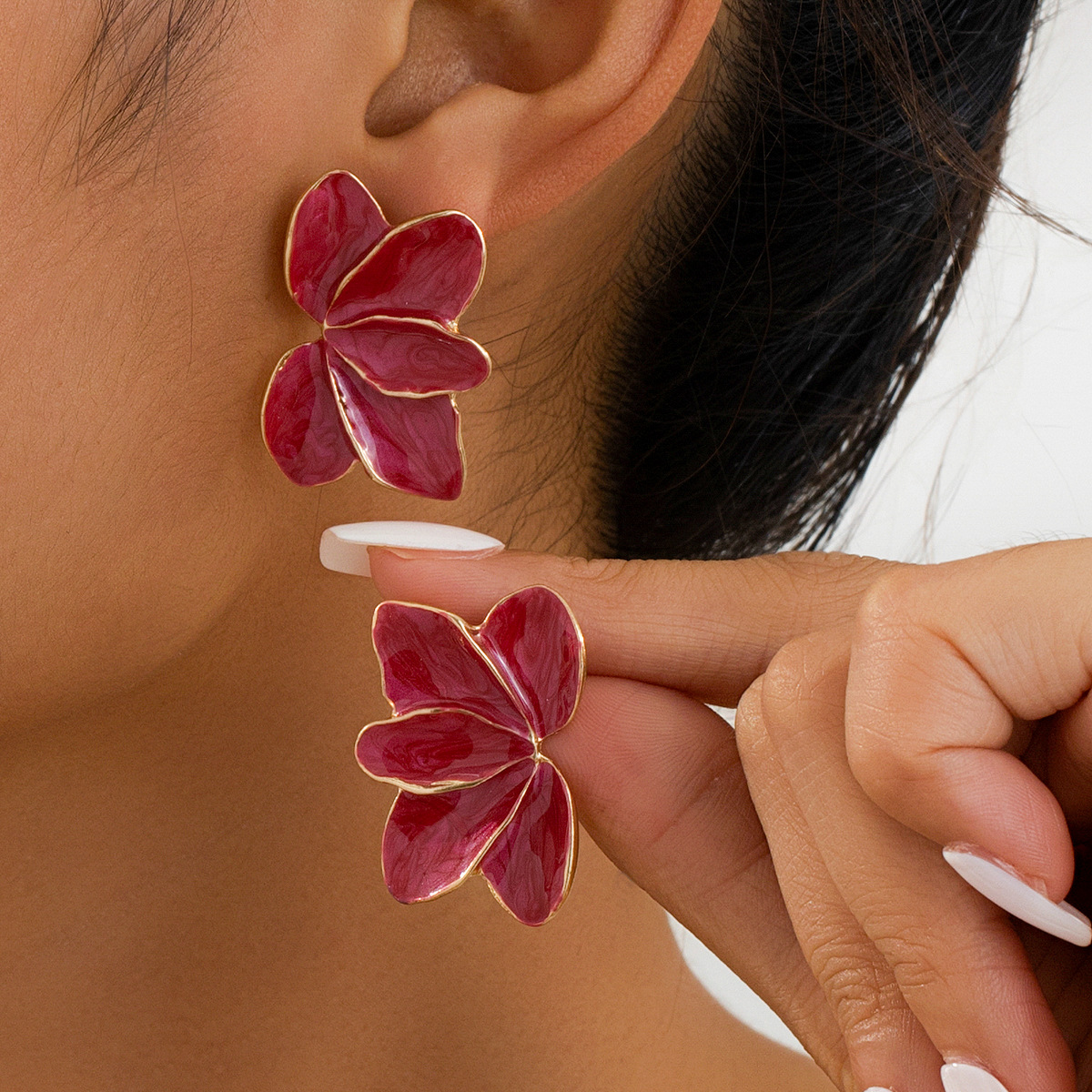 Boucles d'oreilles en métal pour femmes, fleur en émail rouge, pétale, tendance, jaune, bleu, vert, goutte d'huile, fleur, bijoux à la mode, cadeaux