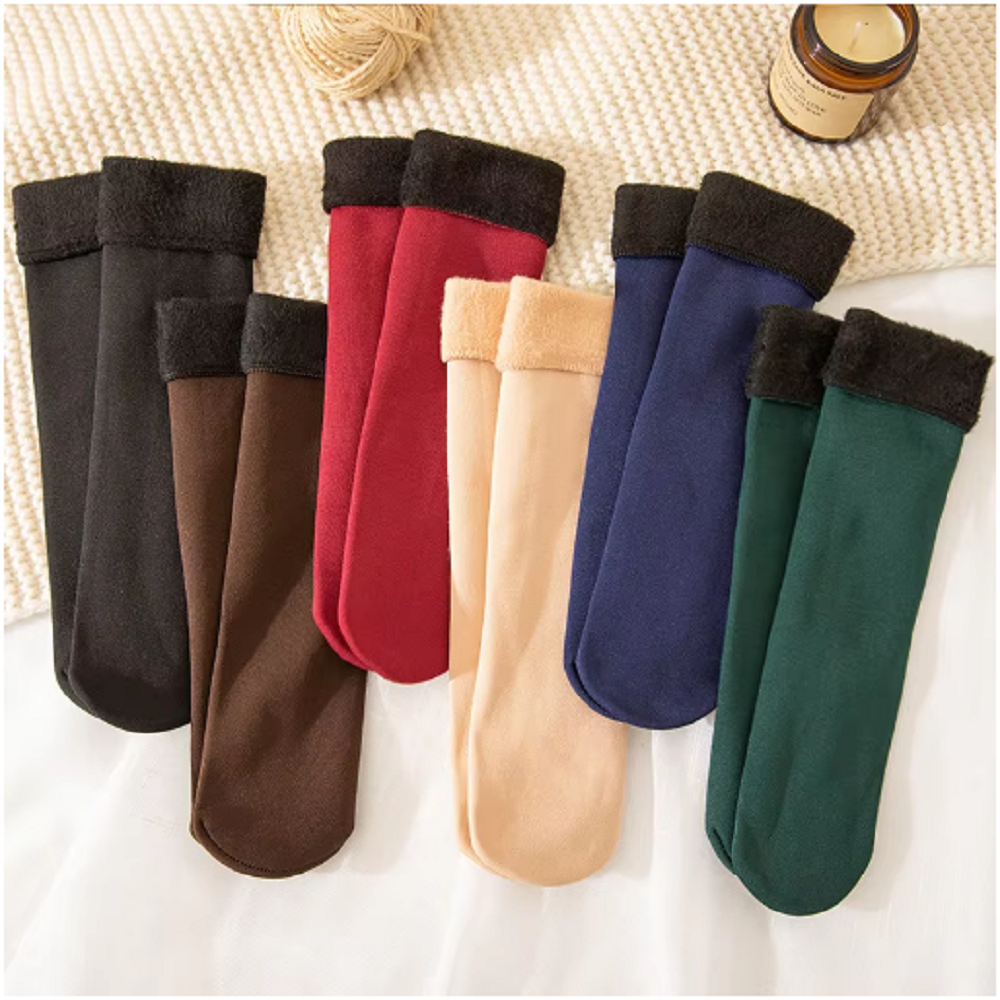 Calcetines térmicos de invierno para mujer, calcetines cálidos para dormir en el suelo del hogar, botas clásicas de terciopelo de lana gruesa de Color sólido a la moda, calcetines cortos para la nieve
