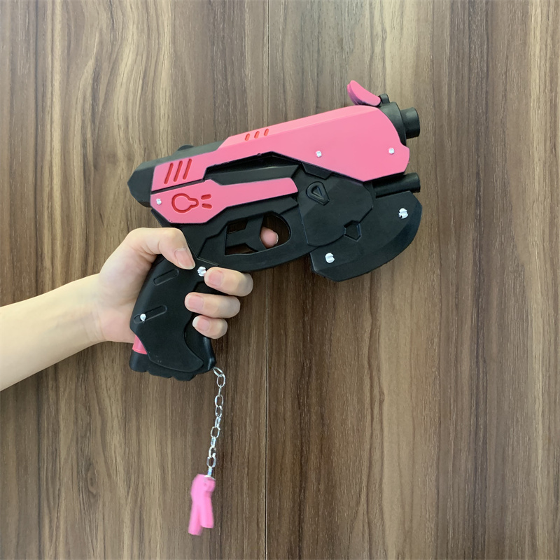 Gra OW D. va rewolwery broń broń 1:1 Cosplay bezpieczeństwa PU prezent zabawki do zabawy na zewnątrz gumy bez strzelania