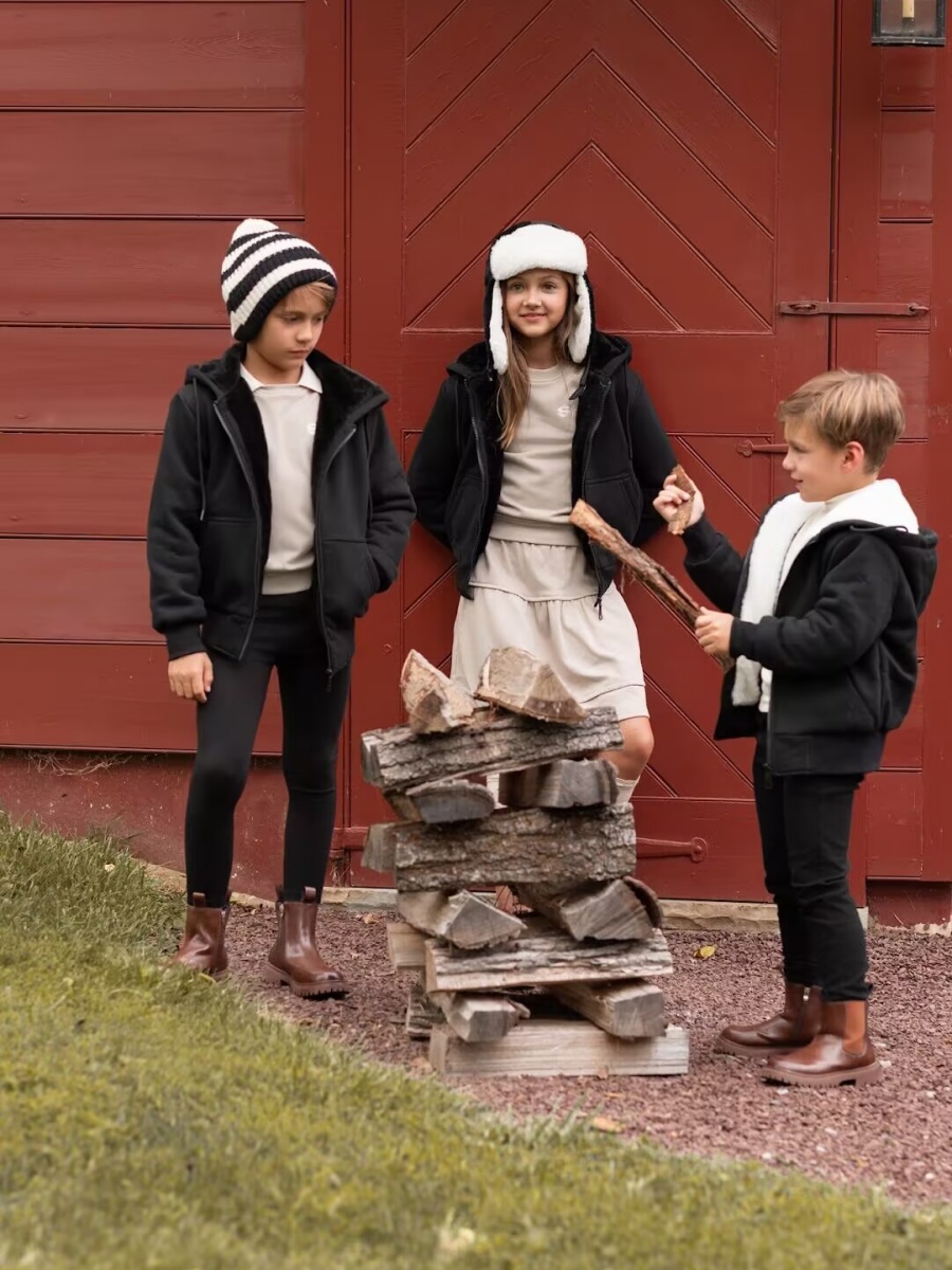 AP 2025 Felpa con cappuccio dal design migliorato autunno e inverno con fodera in pelliccia cappotti caldi addensati a due strati
