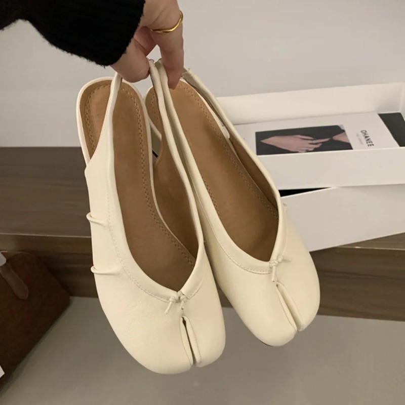 YNPO 2026 Nuevos Zapatos de Tacón Bajo de 3 cm con Punta Dividida y Tira Trasera de Cuero Suave para Mujer, Estilo Ballet Casual para Primavera/Verano y Uso Diario