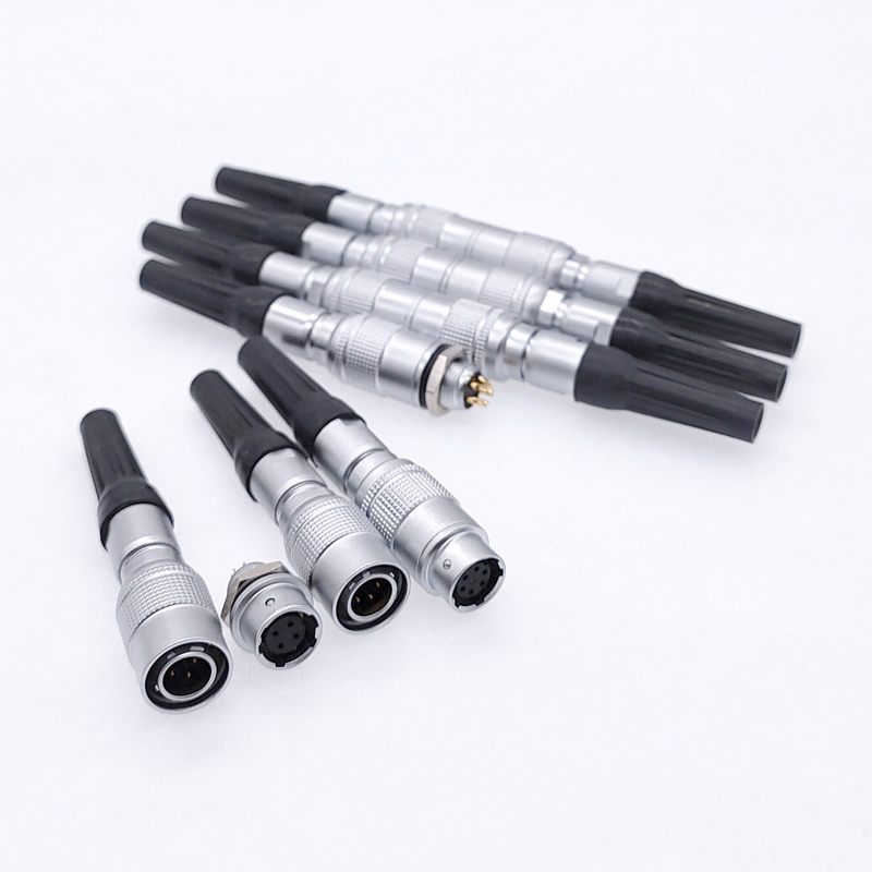 Connecteurs circulaires miniatures YC8 8mm 2 3 4 5 6 7 broches Connecteur de capteur Docking Push-Pull Auto-bloquant 8mm