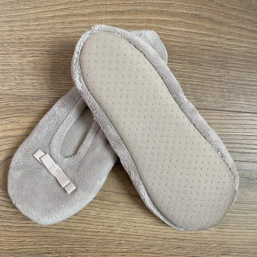 Pantofola da casa da donna inverno caldo scarpe da pavimento per interni piatto soffice pigro femminile casa nera ballerina pantofola calzini danza infradito
