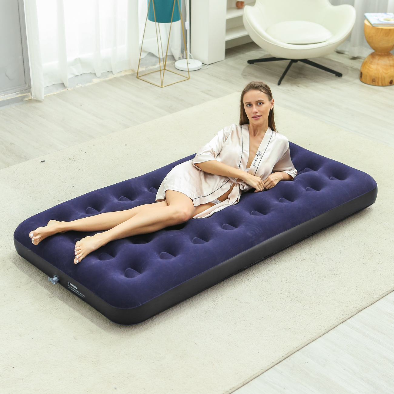 Cama inflável de colchão de ar de tamanho único, almofada de dormir de acampamento de colchão inflável