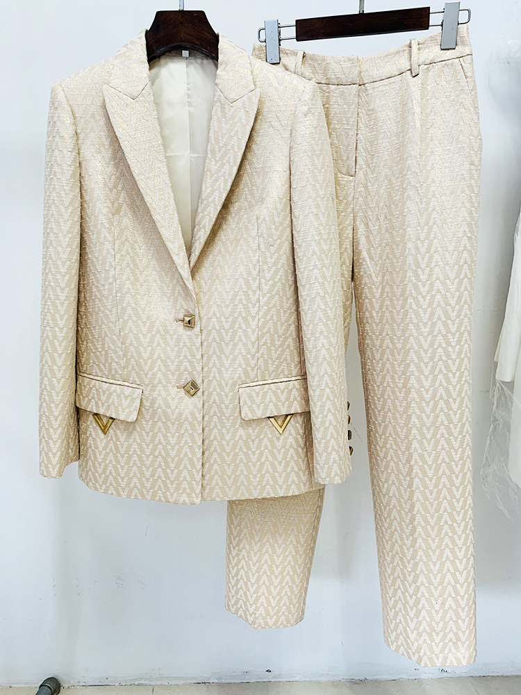 Completo da Donna di Alta Moda 2026, Set Blazer e Pantaloni con Monogramma Jacquard, 2 Pezzi