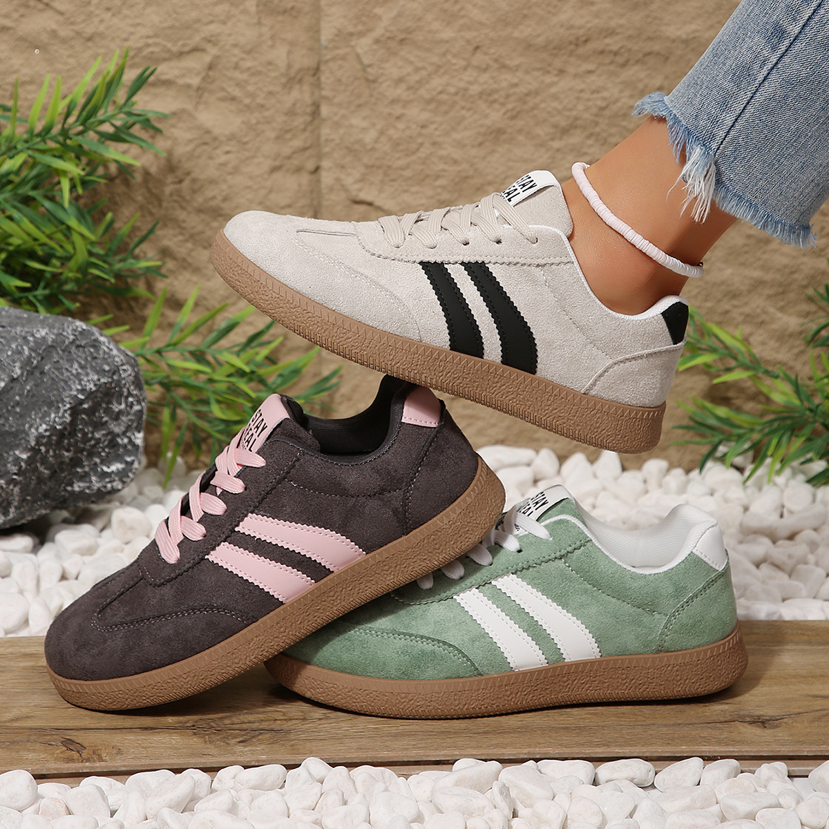 Lichtgewicht comfortabele sneakers voor dames Mode gestreepte sportschoenen met veters Dames casual ademende groene sneakers Plus maat