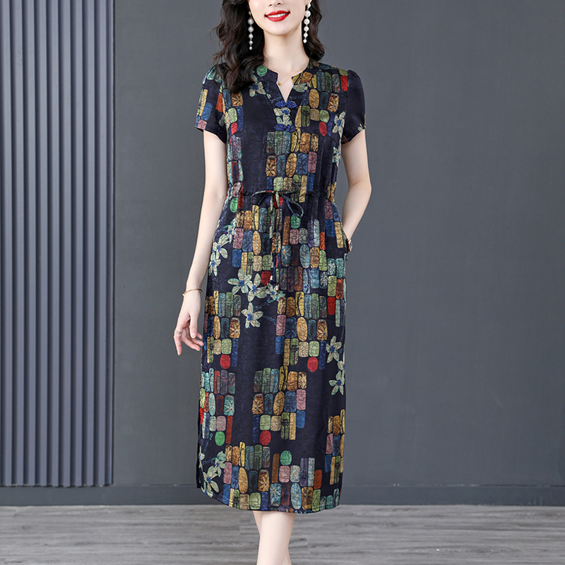 Seksowna jedwabna suknia w stylu qipao, dekolt w szpic, krótki rękaw, elegancki nadruk Retro, damska koronka, szczupła, długa sukienka na imprezę