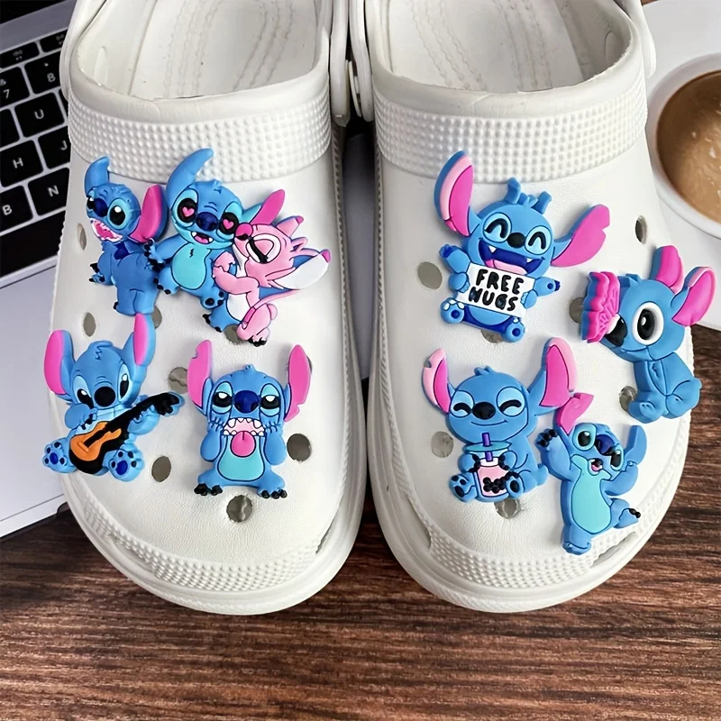 8 Pièces/Ensemble Breloques Crocs Cartoon 8 Pièces Décorations de Chaussures Amovibles en PVC pour Enfants Filles Sabots Sandales Cadeaux d'Anniversaire