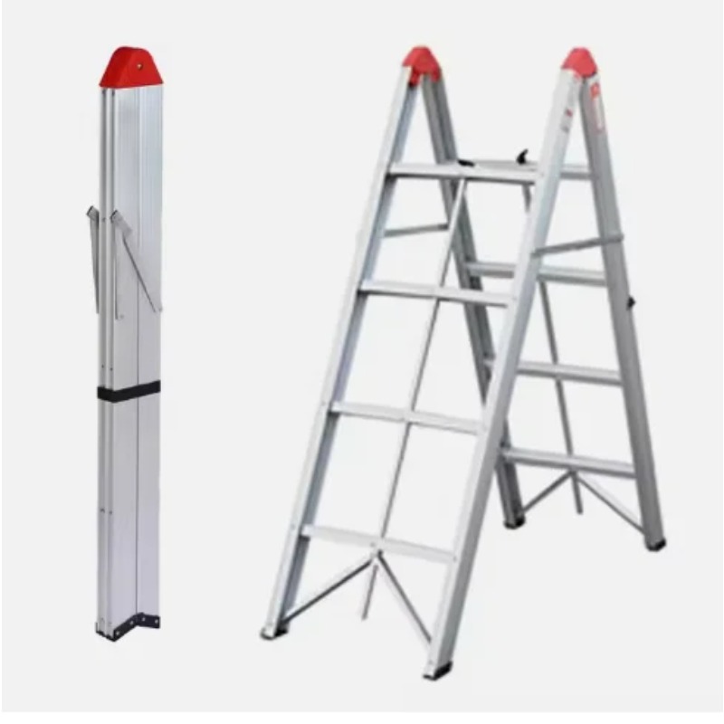 Scala isolata pieghevole in alluminio in stile industriale moderno per officina domestica e applicazioni esterne per supermercati