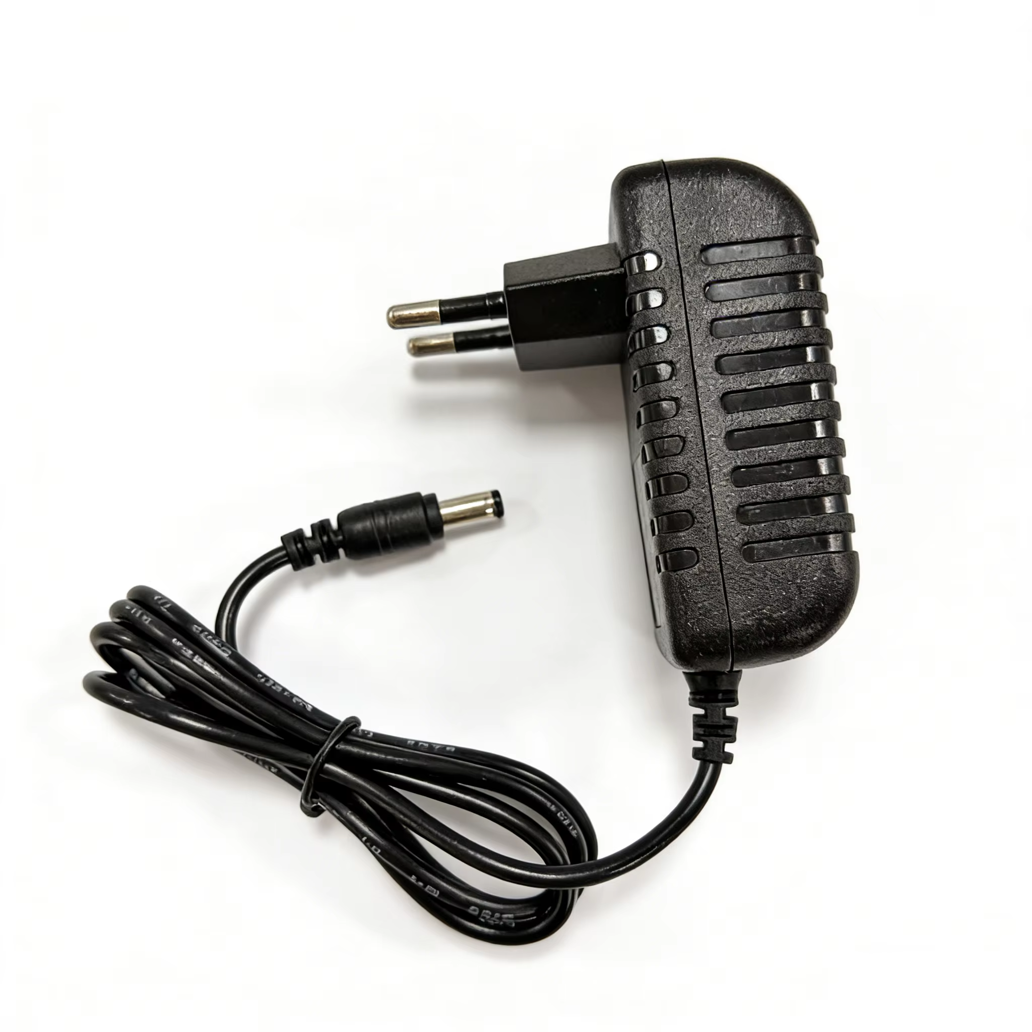Adaptador de Energia 2 Peças AC 100-240V Entrada DC Saída Carregador EU/US 12V Universal Conversor de Plugue para Câmera DVR LED Robô L