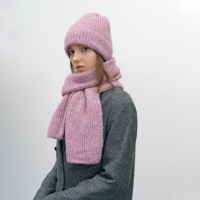 Ins Best-selling Autumn and Winter New Men's and Women's Thickened Warm Solid Color Knitted Hat Scarf Two-piece Set