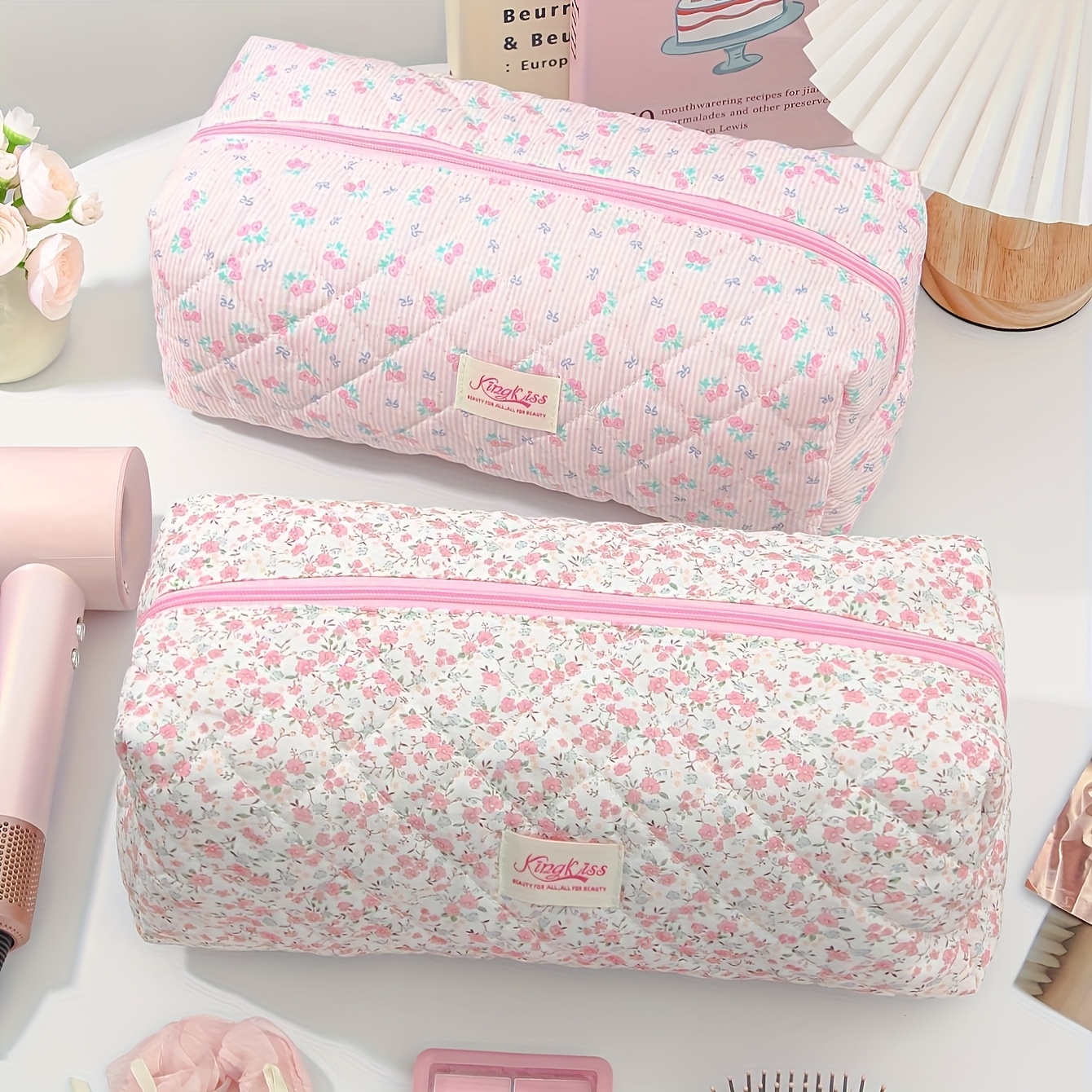 Reistas voor haarstylingaccessoires in Koreaanse stijl, met schattige bloemenprint, grote capaciteit, voor make-up en toiletartikelen.