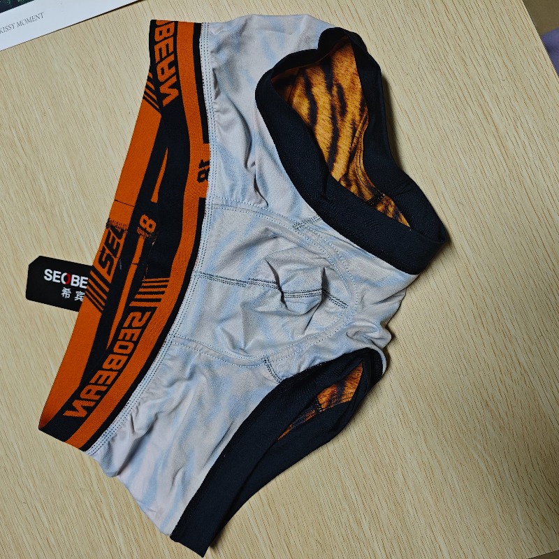 2026 Modische Farbige Strandshorts Atmungsaktiv Neu 90226