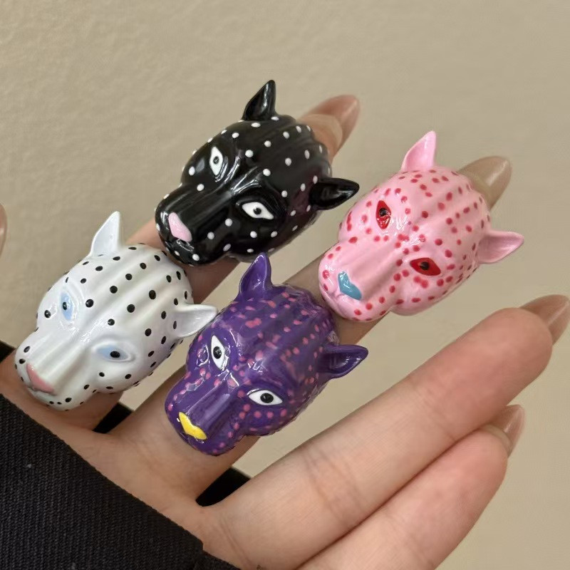 Elegant Metal Leopard Head Enamel Ring for Women Trendy Extravagant High-End Sensation Socialite Style Daily Party Accessory
