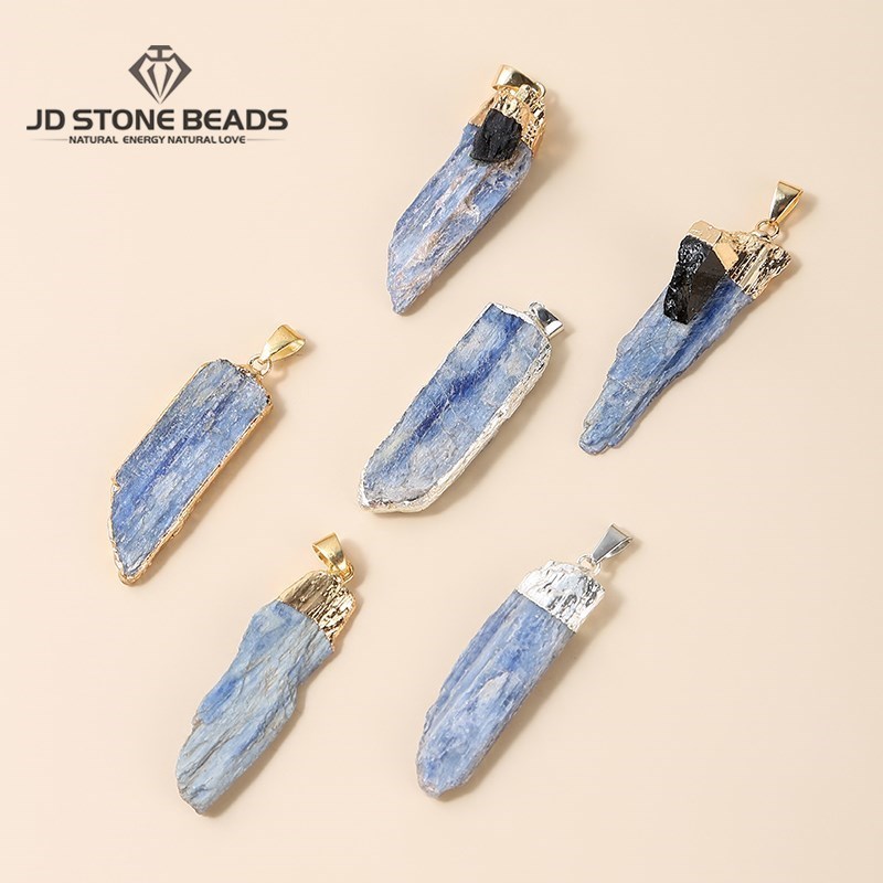 1 pc natural áspero azul kyanite pedra longo pingentes banhado a prata de ouro encantos crus para fazer jóias colar acessório descobertas