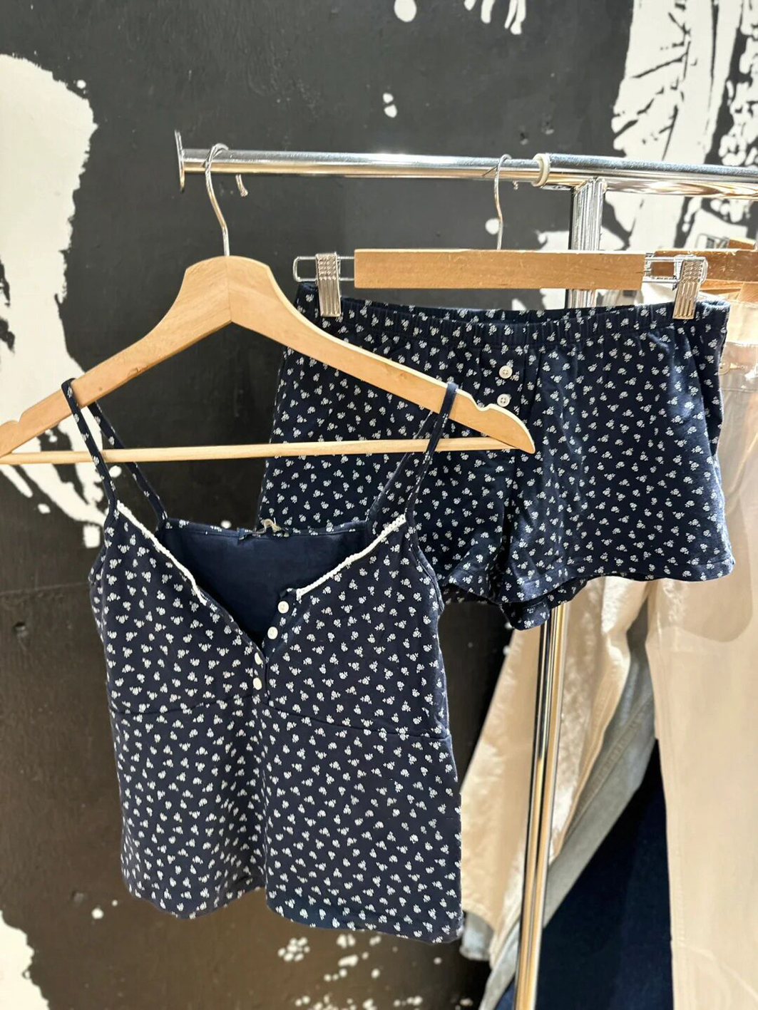 Colete floral doce e shorts para mulheres, corte de renda, camis fino, botões, cintura elástica, calça curta, algodão casual, conjuntos de 2 peças, verão
