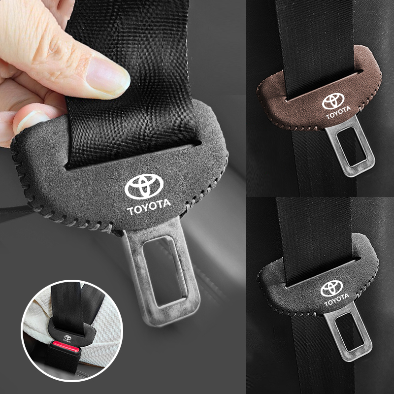 ปลอกหุ้มหัวเข็มขัดนิรภัยรถยนต์ สำหรับ Toyota Corolla Yaris Aygo Prius Camry Auris ป้องกันการกระแทก ทำจากหนัง