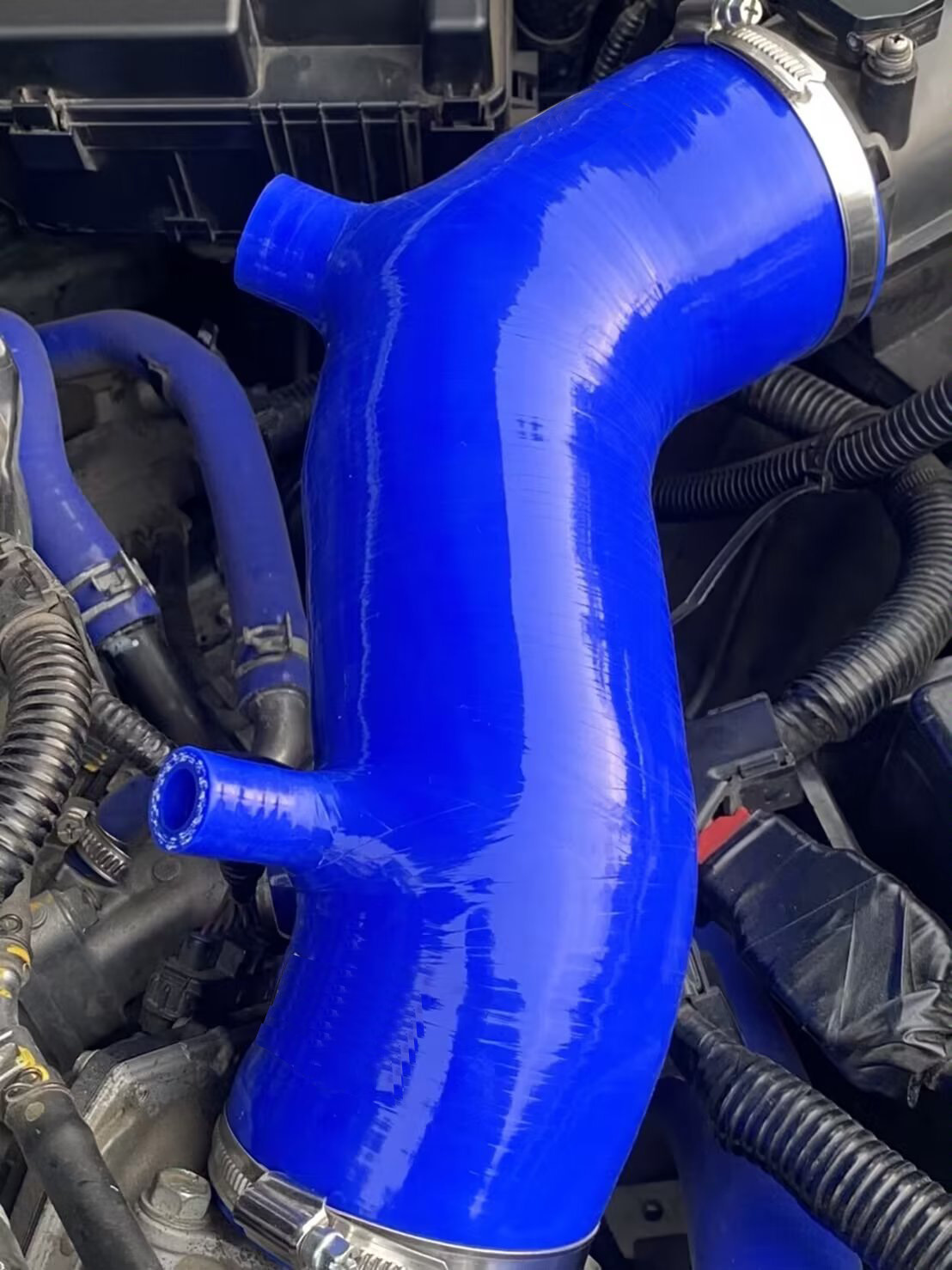 Silikon Air Masuk Selang Tabung 17228-R40-A00 untuk Honda Accord 2.4L 17228R40A00 2008-2012