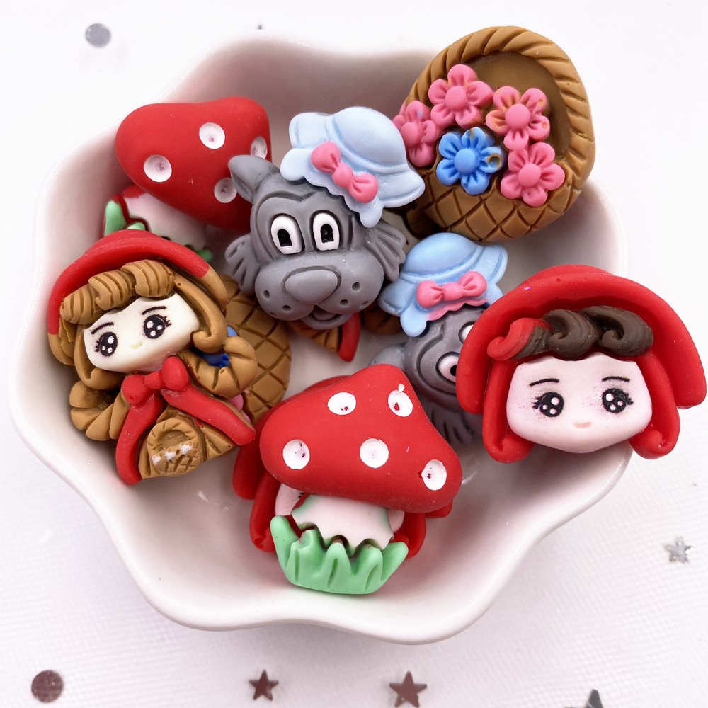 Figurine di pietra flatback in resina dipinta a mano Kawaii colorata ragazza cartone animato lupo grigio 10 pezzi scrapbook decorazioni fai da te accessori per la casa