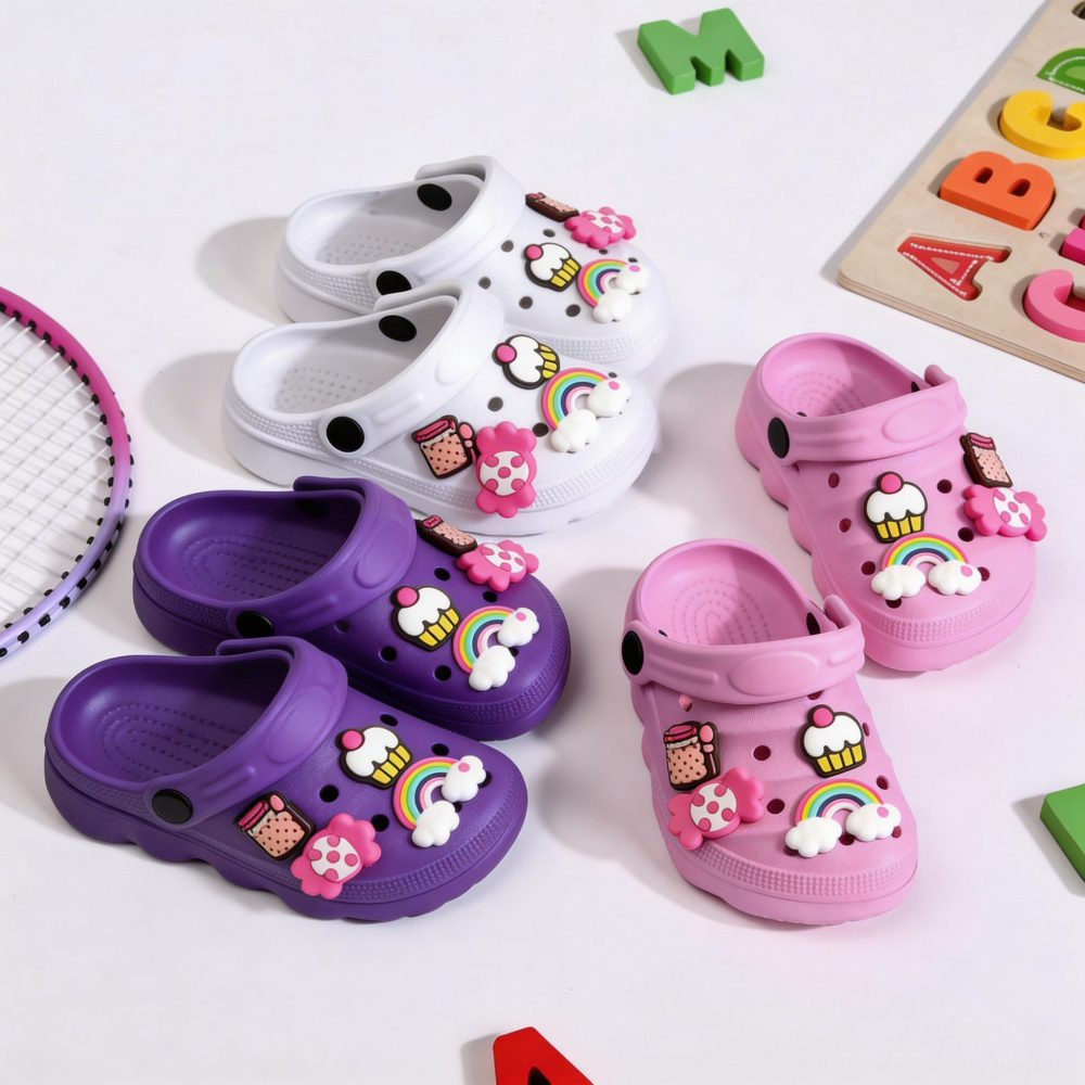Summer New Girls' Fashionable Sandals Cute Paper Cupcakes Rainbow Candies Perforated Shoes Outdoor Soft and Non Slip Slippers