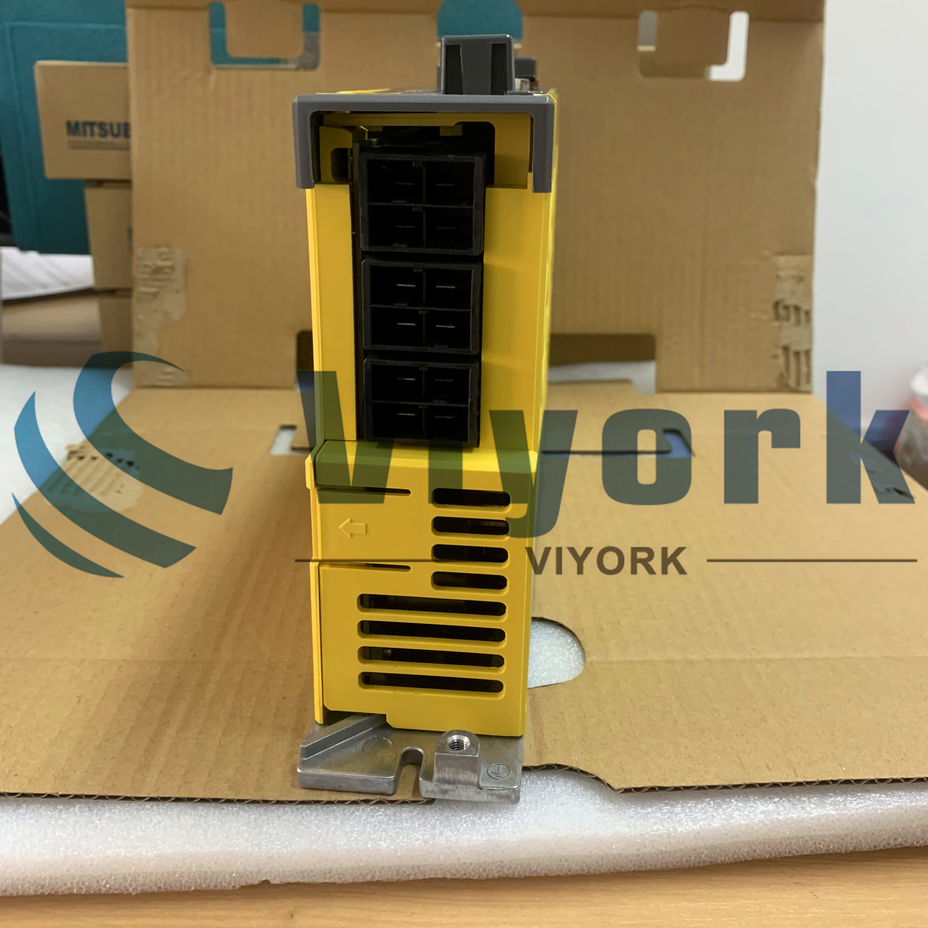 A06B-6240-H325 SERVO DRIVE NEW