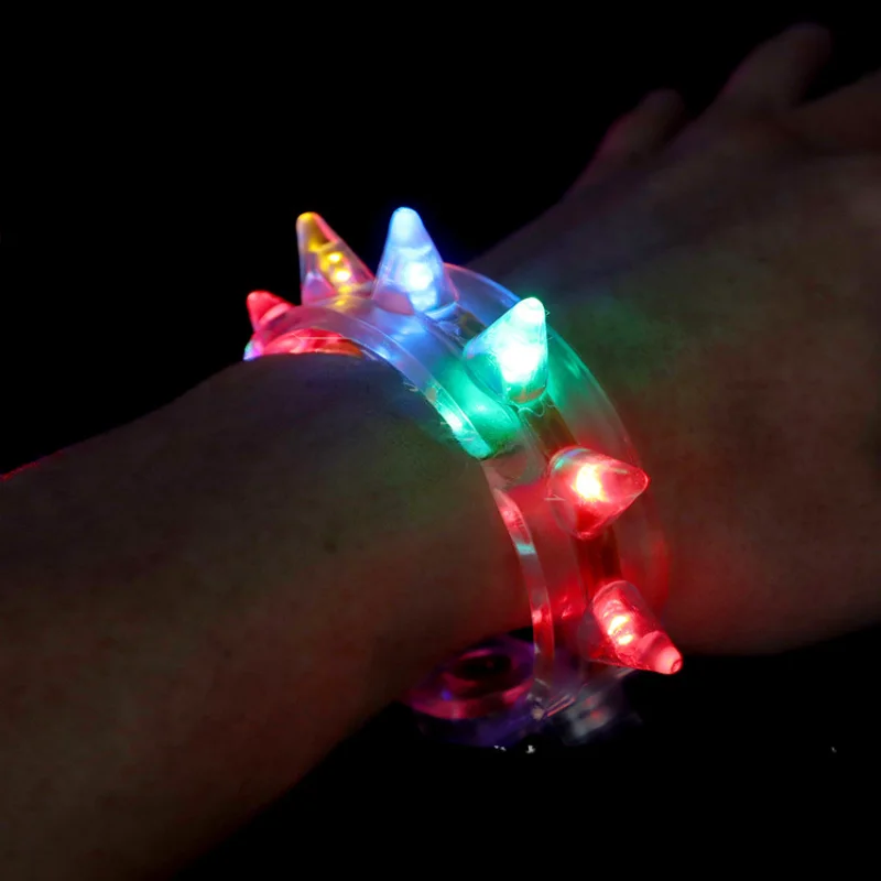 Bracelet lumineux à LED multicolore pour garçons et filles, idéal pour les fêtes lumineuses et les festivals, adultes, 2 pièces