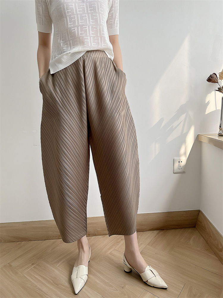 Miyake Gefaltete Hosen frauen 2022 Neue Banana Hosen Mode Alle-Spiel Plissee Hosen Beiläufige Lose Wide-Bein hosen Streetwear Frauen