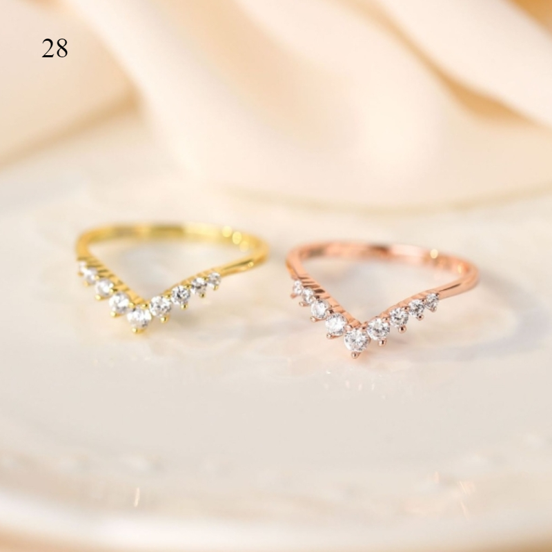 new28 Fashion Sterling Silver Color Premium Series for Women, Western Style Couple Gift Stud