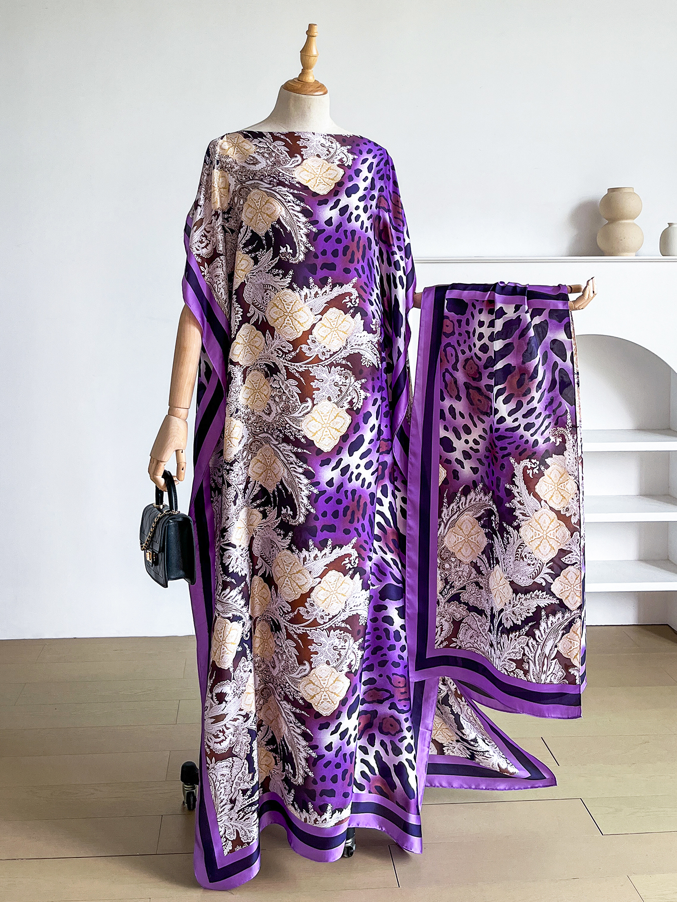 Neue 2026 Sommer Damen Satin-Seide Sonnenschutz-Robe Afrikanischer Dashiki Dubai-Stil Strandkleidung Modische Abaya-Bekleidung