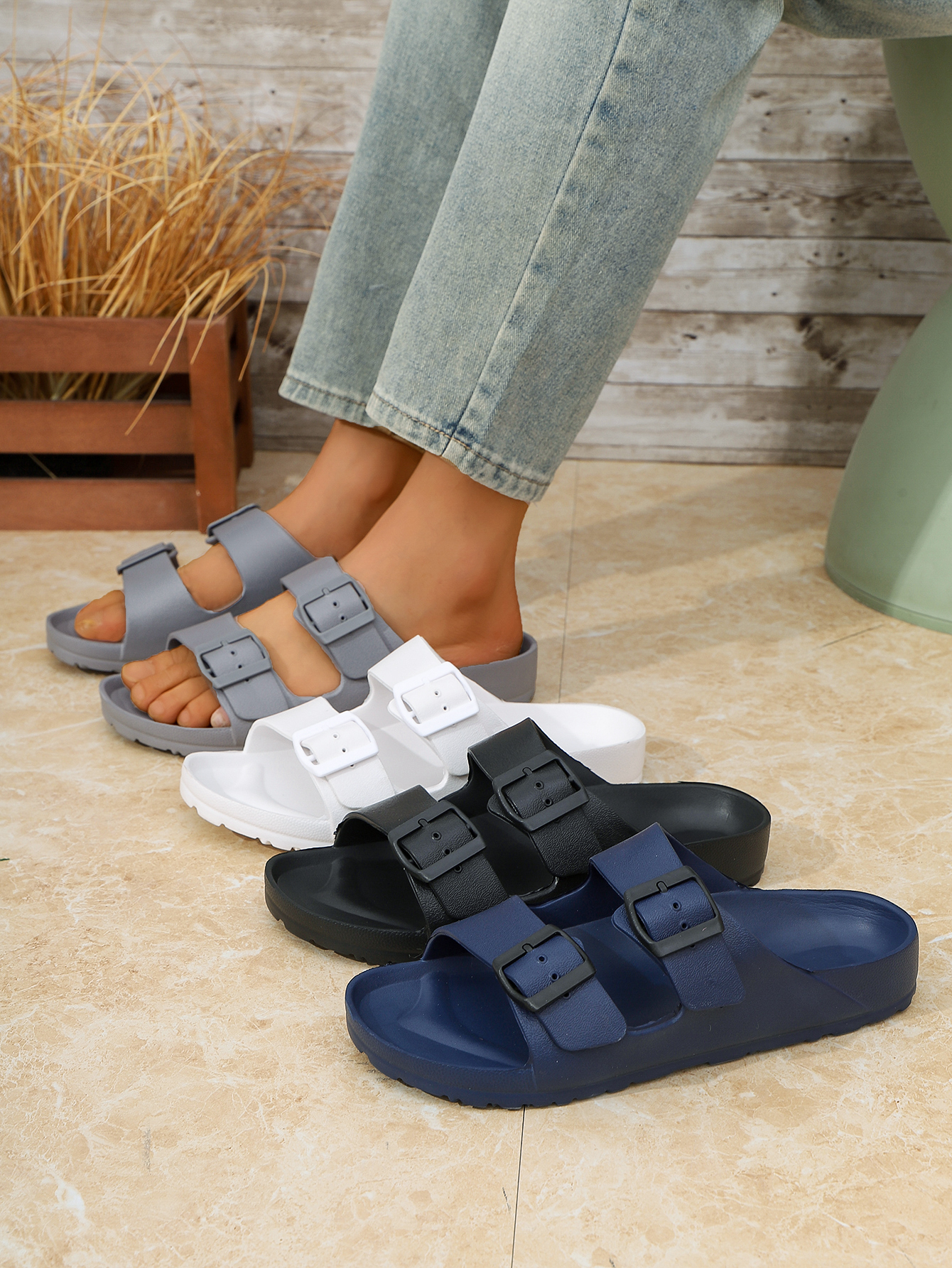Herren Teen Mules Neue Sommer Retro Casual Slip-On Hausschuhe Eva Einteilige geformte Doppelriemen halb-Slip flache Hausschuhe mit verstellbarer Schnalle