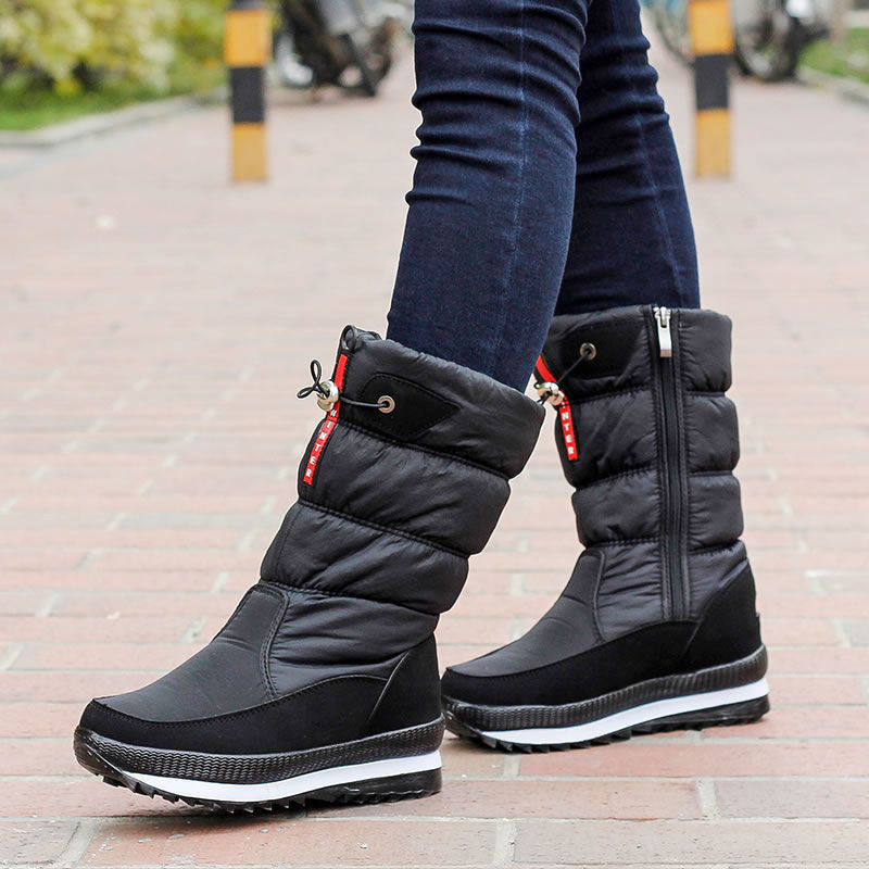 Hiver épais femmes bottes de neige chaud en peluche mi-mollet bottes antidérapant imperméable plate-forme botte de neige décontracté femme blanc chaussures