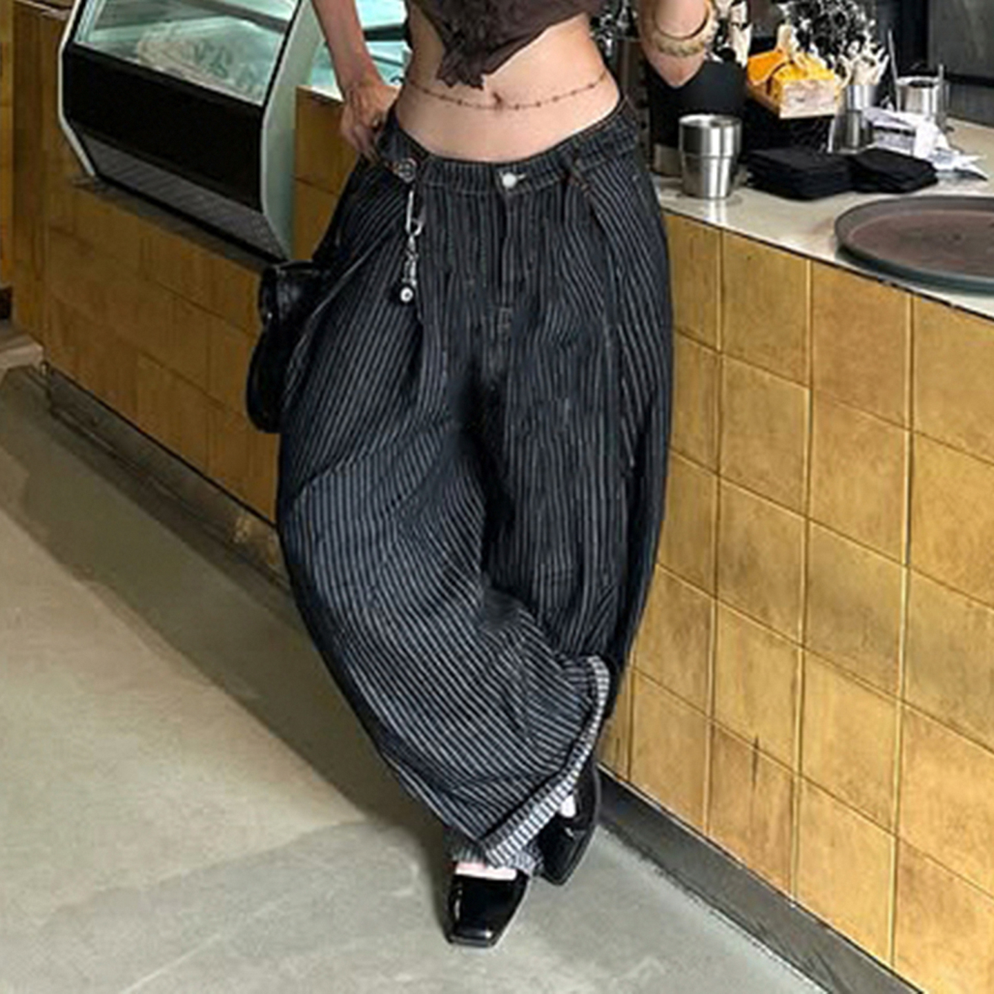 SUCHCUTE Jean rayé décontracté pour femme, coupe rétro taille basse, jambe large, style grunge, pantalon ample en denim, collection Printemps 2026, vêtements Y2K 2026